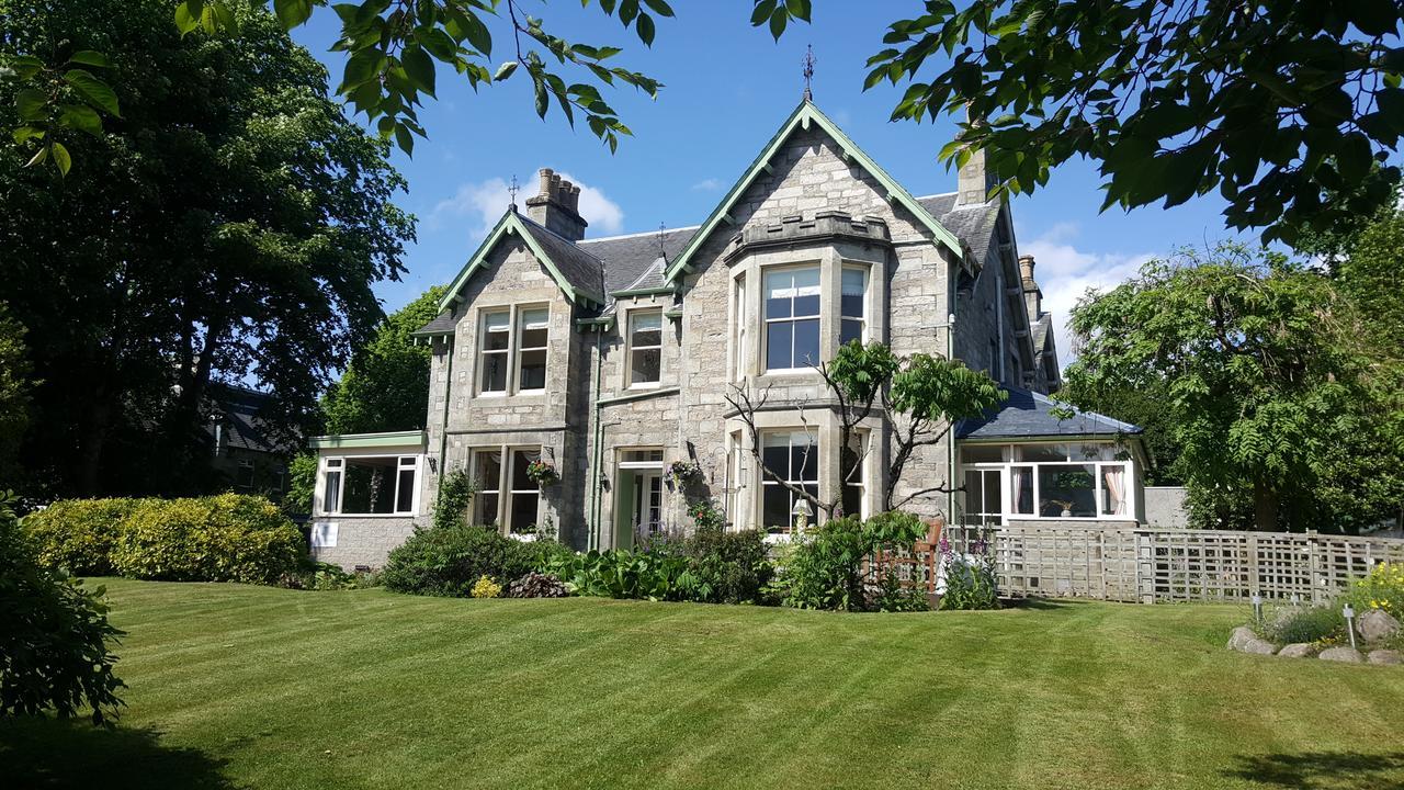 Willows Bed & Breakfast Pitlochry Exterior photo